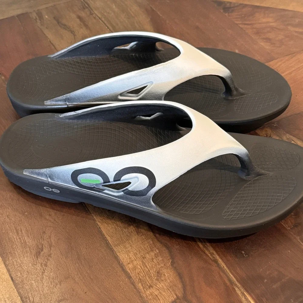 OOFOS OOriginal Sport Sandal Black Graphite Mens 16 Womens 18 EU 49 Recovery